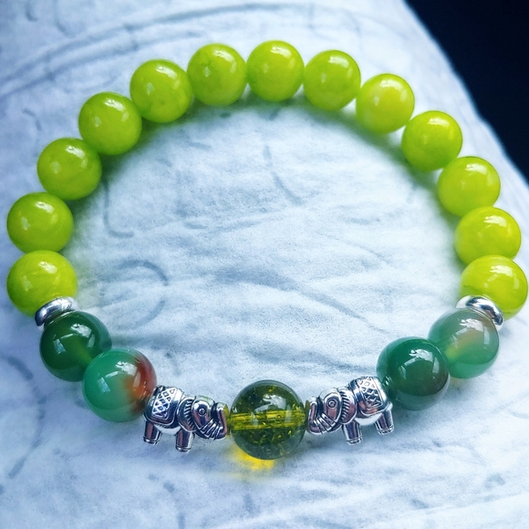 Lemon Jade Peridot elephant gemstone bracelet - Picture 2 of 2